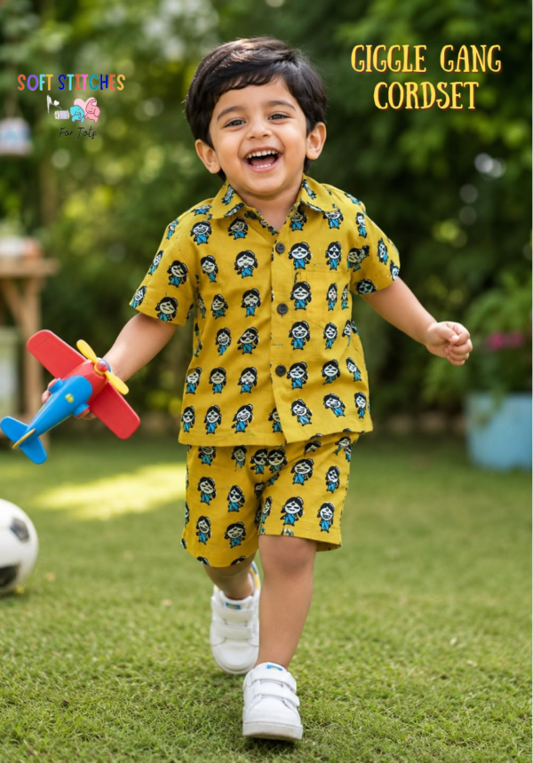 Boy Yellow Aunty cordset